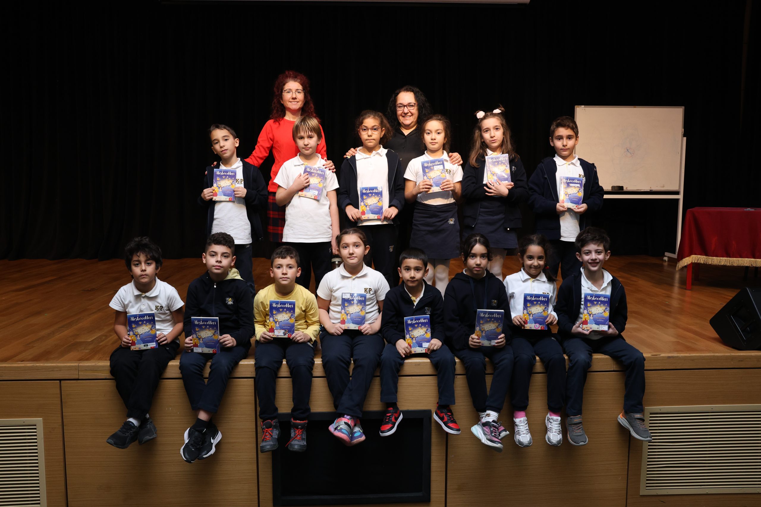 ATEŞBÖCEKLERİ YAZAR SÖYLEŞİSİ3